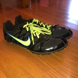 Men’s Nike track shoes!